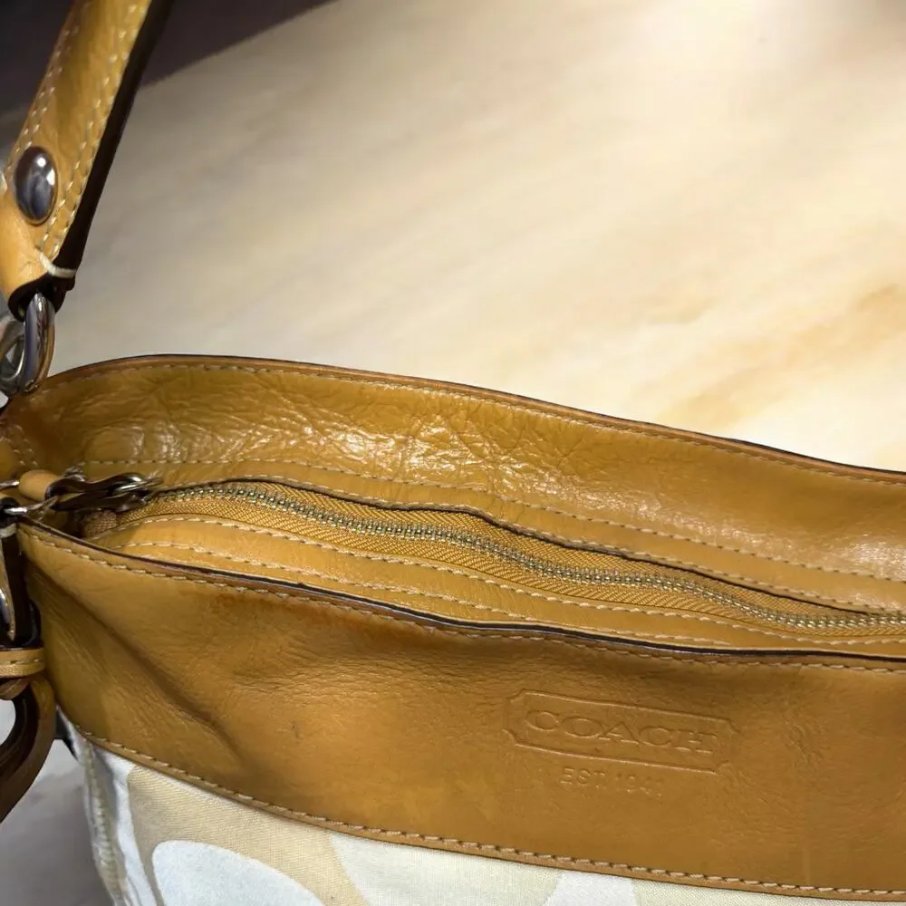 Y2K Coach F14711 Zoe Signature Optic Convertible Hobo Bag & Wristlet